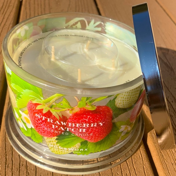 🆕HARRY SLATKIN HOMEWORX STRAWBERRY PATCH 4 WICK, 18oz CANDLE NWTS!! - Picture 5 of 5